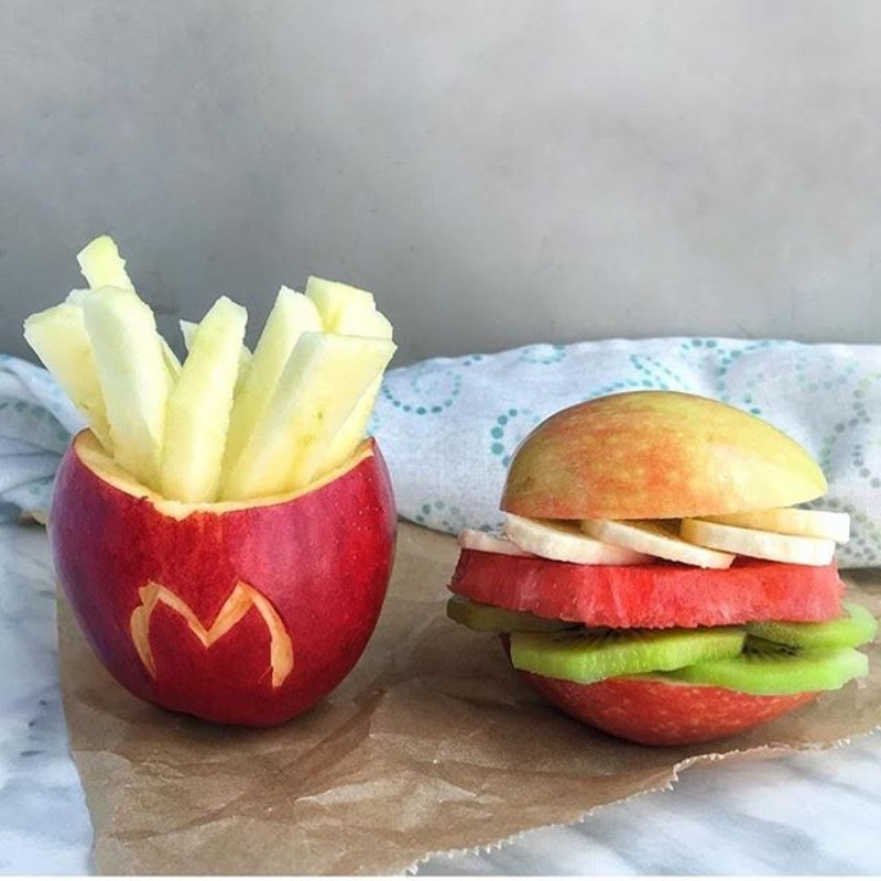 junk food with apple